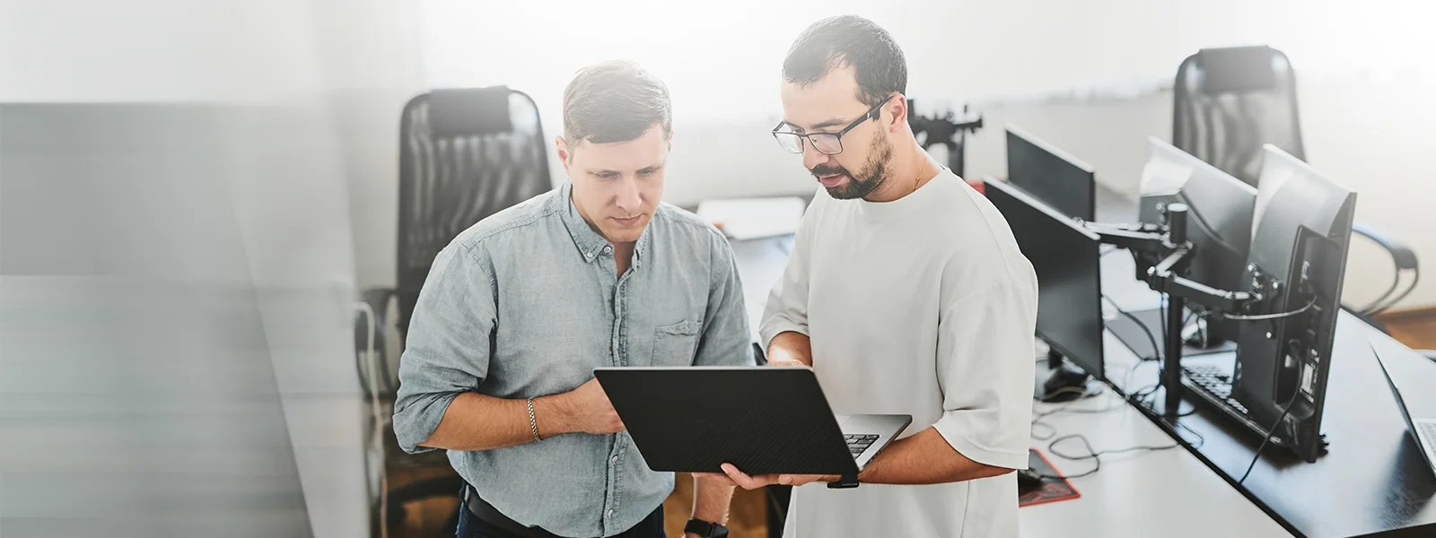 IT support technician helping a Belmont business